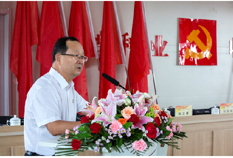 凝心聚力擘畫振興藍(lán)圖 團(tuán)結(jié)奮進(jìn)開創(chuàng)種業(yè)佳績 —— 敦煌種業(yè)隆重召開第三次黨員代表大會(huì)